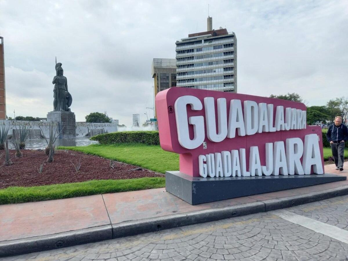 Tu Estancia Guadalajara Eksteriør billede